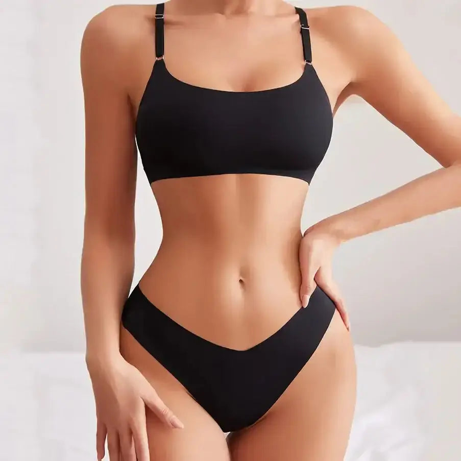 High Quality Latest Design US Size Stylish Solid Ice Silk Seamless Wireless Bras And Women Underwear Set - The Lady's Haven